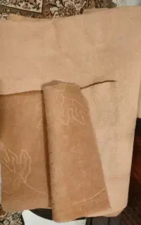 موکت دوتا قهو ه ای وصورتی طرح دار