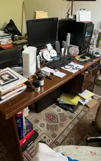 میز تحریر چوبی