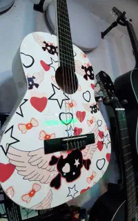 فروش و آموزش گیتار ((موسیقی مسعود))