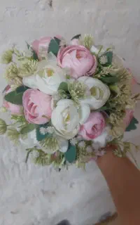 گل زیبا