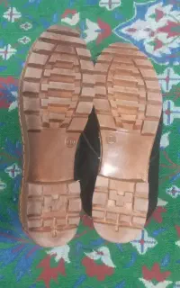 دوجفت کفش سالم