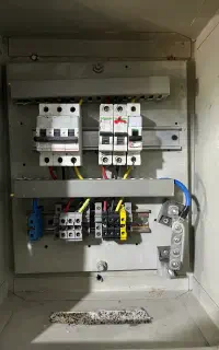 برقکار دوربین دزدگیر سیار