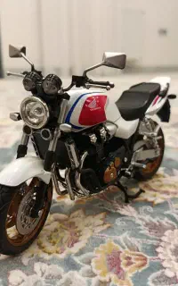 ماکت cb1300