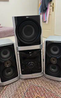 ضبط و باند LG