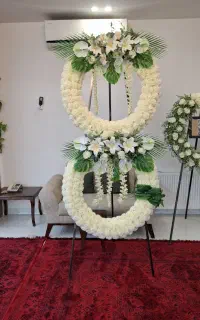 اجاره تاج گل ترحیم و یادبود
