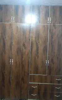 درب‌چوبی‌کمدی