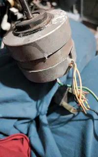 قطعات کولر گازی ال جی ۱۸۰۰۰ از موتر فن تا برد..