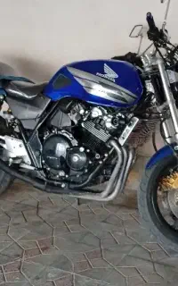 cb400هایپر 1