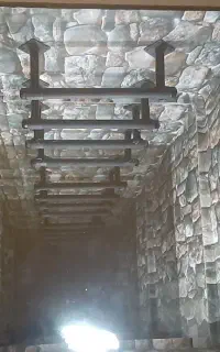 میز تونل بی انتها