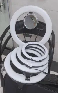 انواع رینگ لایت و میکروفون