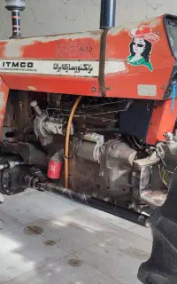 تراکتور کشاورزی