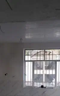 شاگرد  گچ ساز