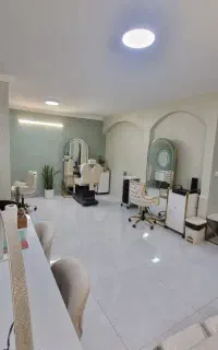دعوت به همکاری در سالن زیبایی فرنیا کاظمی