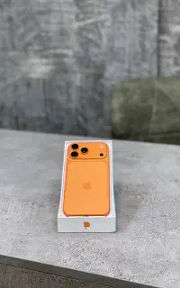 iPhone 17 pro max 256 Zaa