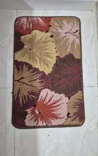 ۲تا قالیچه گل برجسته