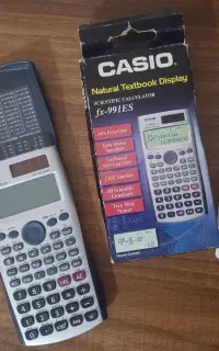 فروش فوری. ماشین حساب مهندسی حرفه ای کاسیو CASIO