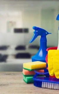 استخدام نیروی خدماتی خانم