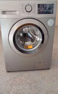 لباسشویی ۸کیلویی اسنوا خیلی نو