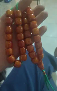 تسبیح کهربا و آب حیات
