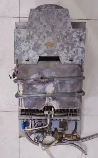 آبگرمکن دیواری