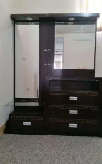 آینه کنسول شیک و جادار