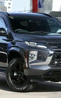 میتسوبیشی پاجرو pajero