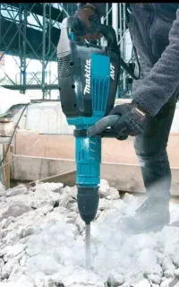 تخریب و تراشیدن سرامیک،جا برق،جا لوله های سبز