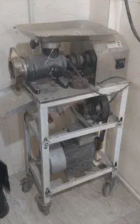 چرخ گوشت کبابی...