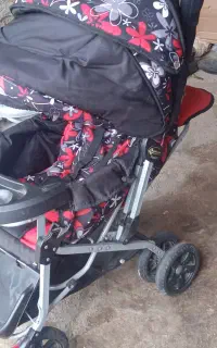 کریر .کالسکه .روروک بچه