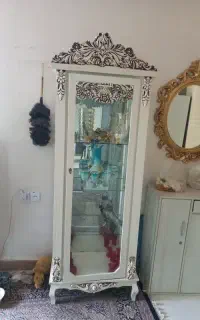 بوفه سفید