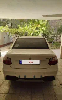 ساینا اس سفید ۱۴۰۴