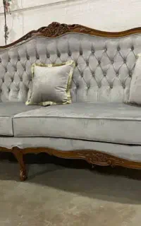مبل کلاسیک بی نظیر محشر( مبلتو گرون نخر)