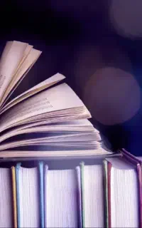 کتاب های تئاتر و یک جلد سوالات استخدامی