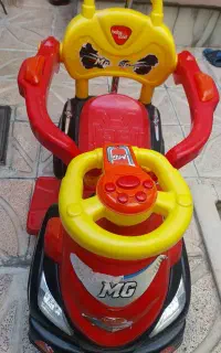 ماشین دسته دار موزیکال