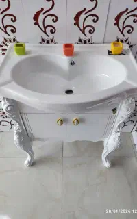 تولیدی روشویی کابینتی و آیینه باکس