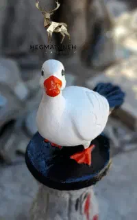 مجسمه اردک بتنی سفید