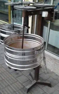 دستگاه تخمه گردان