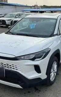 تویوتا کرولا کراس نیوفیس 2026