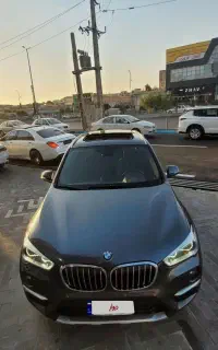 BMW 28i  Xdrive x1