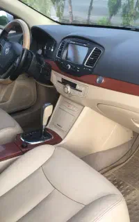 دیتیلینگ خودرو (صفر شویی، شفاف سازی چراغ، پولیش