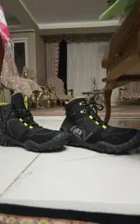 کفش کوهنوردی و طبیعت گردی
