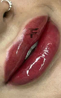 هنرجو هم پذیرفته میشود(خدمات آرایش دائم)