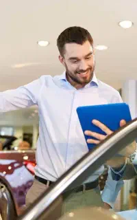 استخدام در کار فروش خودرو /