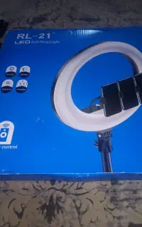 رینگ لایت در حد نو