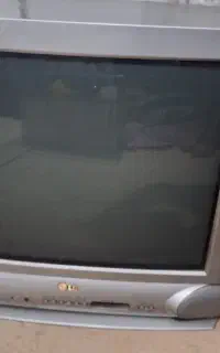 تلویزیون ۲۱ اینج ال جی سالم