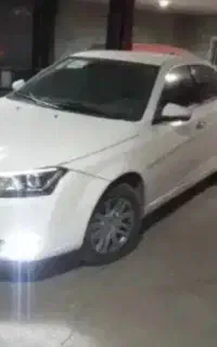 دنا پلاس 6 دنده 1405 صفر خشک با رینگ فول