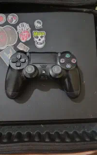 ps4 slim 1T