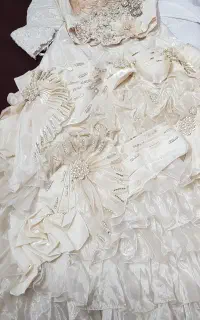 لباس عروسکی
