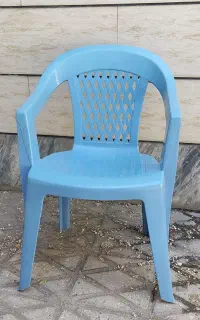 صندلی پلاستیکی