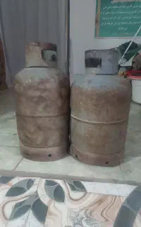 دو عدد کپسول گاز مایع
